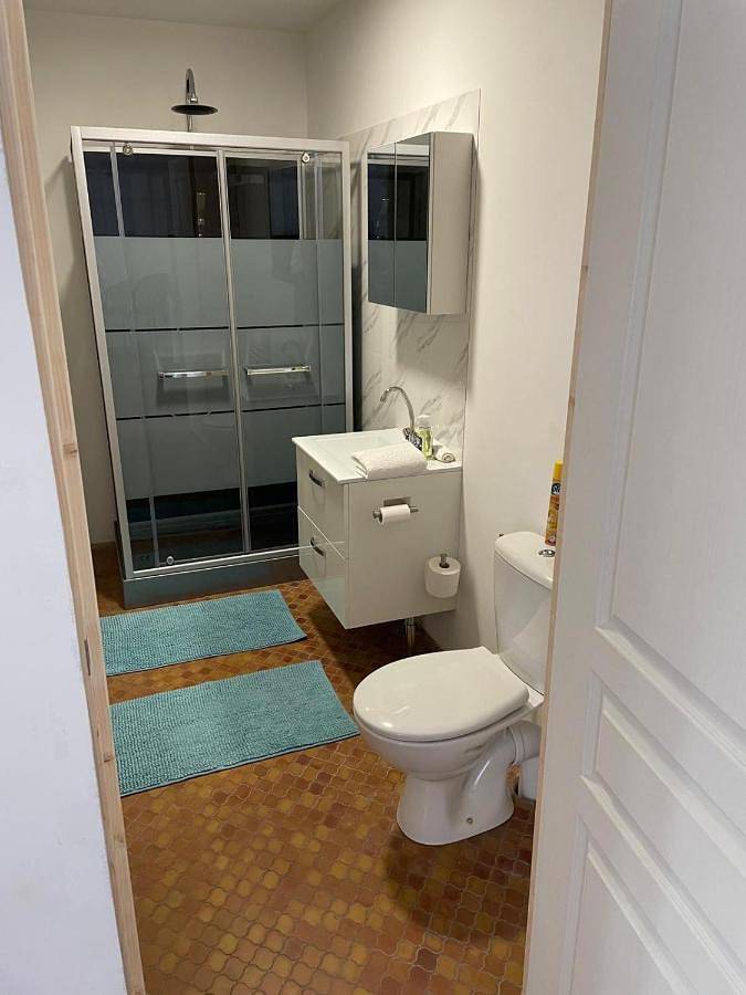 Gîte pour 2 personnes, avec vue et terrasse, animaux acceptés à Badefols-d'Ans - 3