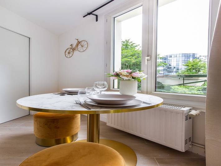 Appartement entier, Studio Cosy - Parc des expositions / Tour Eiffel 13 in Paris, Île de France