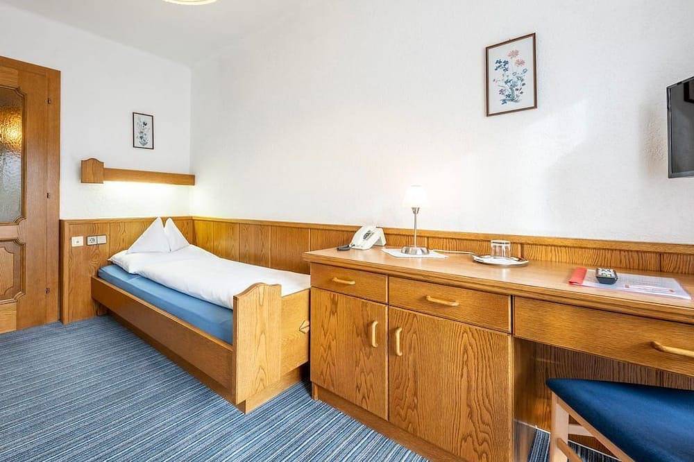 Einbettzimmer - Frühstückspension Appartements Wasserer in Bad Kleinkirchheim, Nockberge