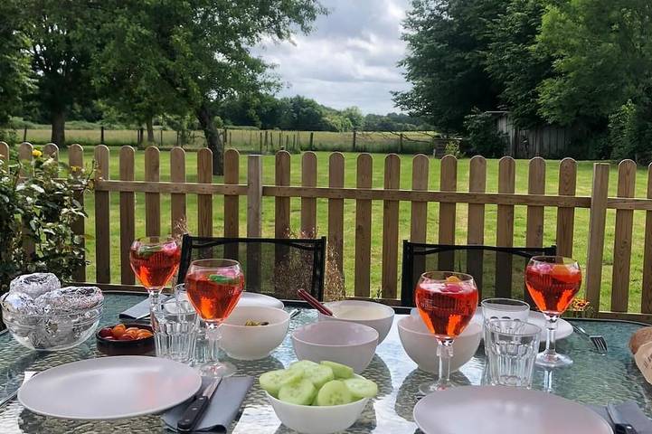Gîte pour 10 personnes, avec jardin à Criquiers