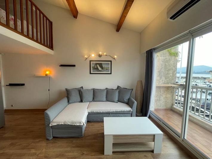 Gîte pour 4 personnes, avec vue et balcon dans Port des Oursinières - 3