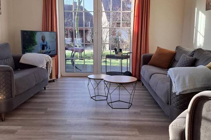 Ferienhaus für 4 Personen, mit Terrasse in Werdum