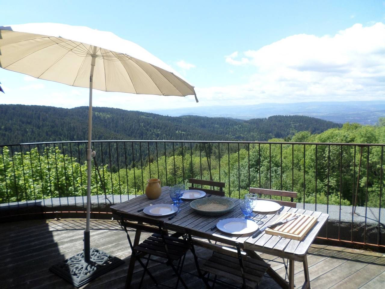 Gîte le saloir - gites de montclard in Montclard, Parque Natural Regional Livradois-Forez