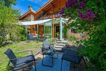 Gîte pour 8 personnes, avec jardin dans Serre Chevalier