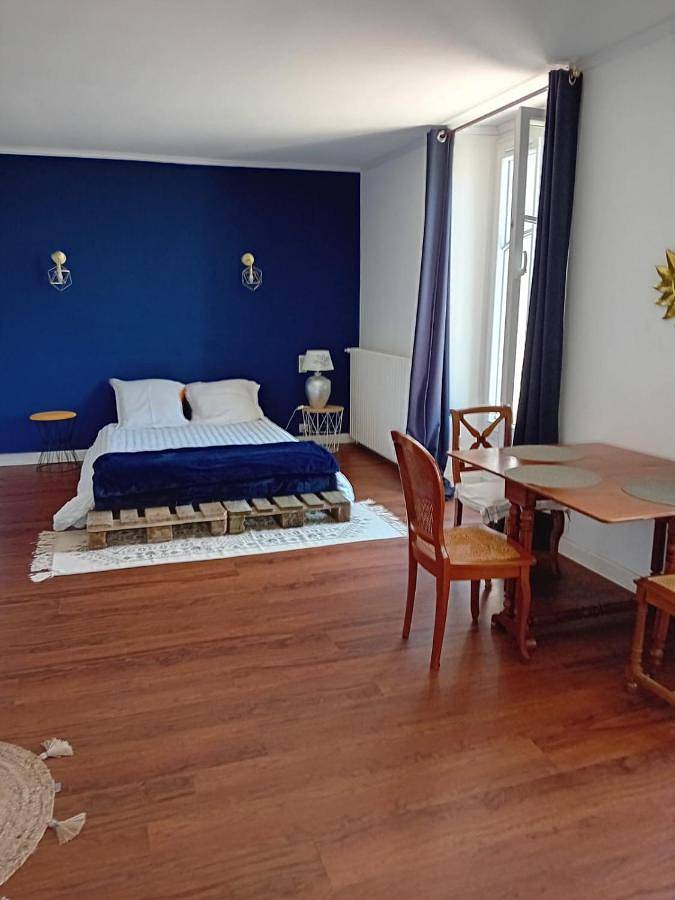 Chambre d’hôte pour 4 personnes, avec terrasse et jardin à Autun - 2