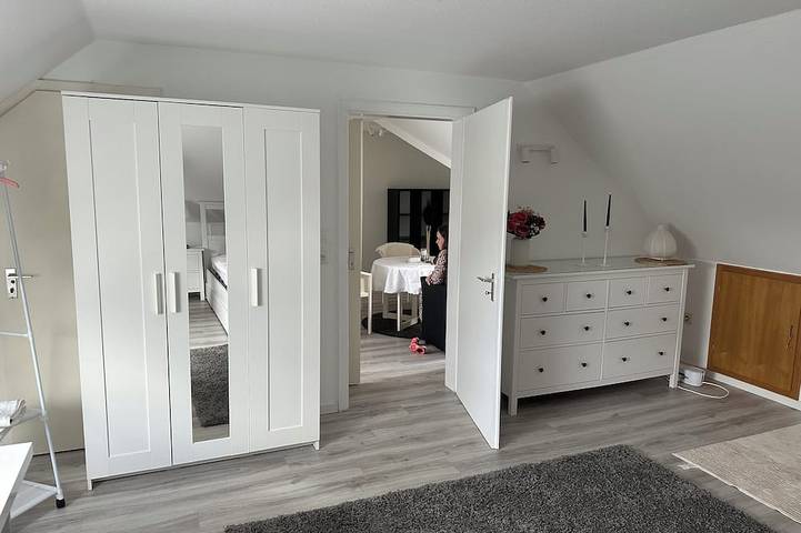 Ganze Wohnung, Ruhige Fw. für bis zu 4 Erw. stadtnah zu Hannover und doch idyllisch im Grünen in Gehrden, Hannover und Umgebung