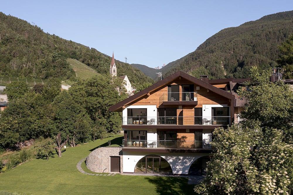 Appartamento intero, Modern-traditional apartment in Albes, Bressanone