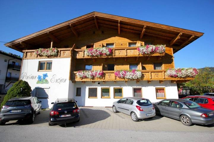 Pension für 4 Personen, mit Balkon und Terrasse sowie Pool und Sauna in Wildschönau