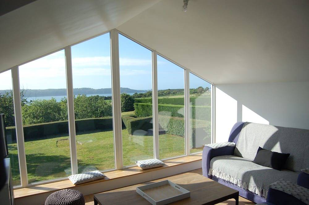 Maison rénovée avec vue sur Le Fort La Latte in Saint-Cast-le-Guildo, Région de Dinan