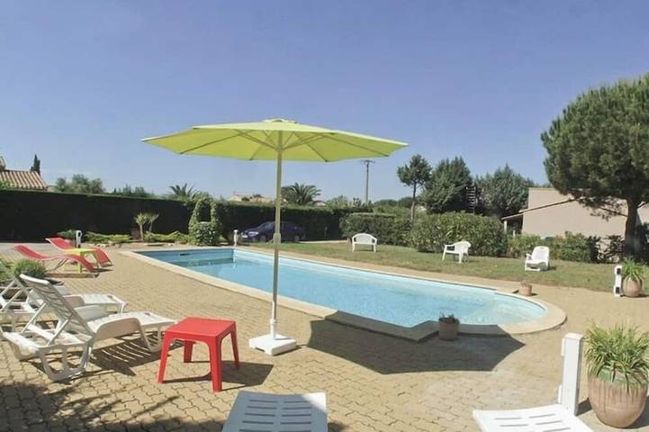 Villa pour 6 personnes, avec jardin - 1