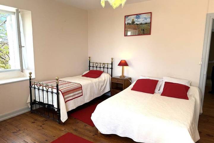 Location de vacances pour 6 personnes, avec jardin à Ossages - 3