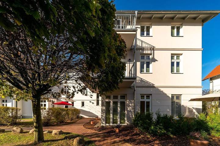 Villa für 8 Personen, mit Balkon und Sauna sowie Garten in Kühlungsborn - 2