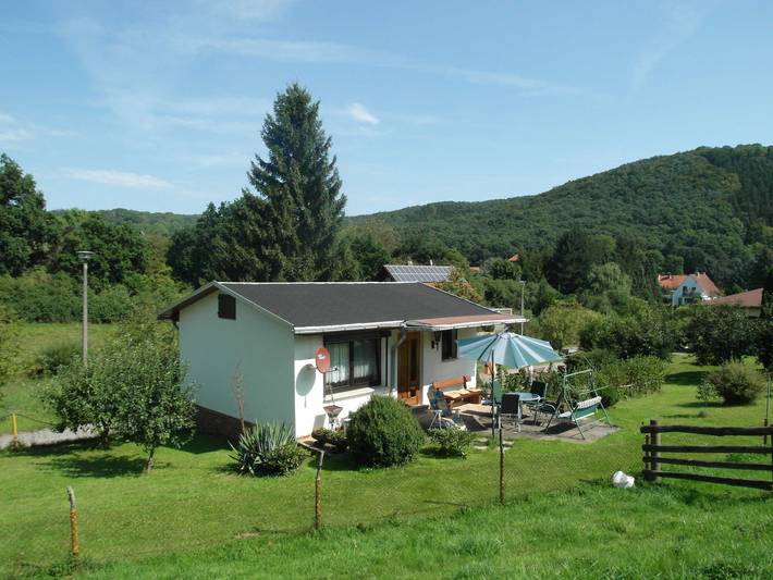 Ferienhaus für 3 Personen, mit Terrasse und Garten in Sangerhausen