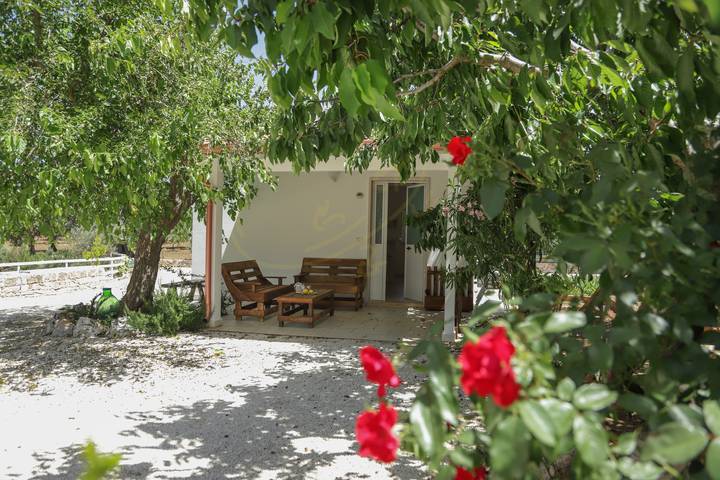 Location de vacances pour 2 personnes, avec jardin et piscine à Castellana Grotte - 2