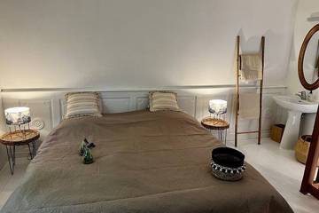Gîte pour 2 personnes, avec jardin, animaux acceptés à Veyrines-de-Domme