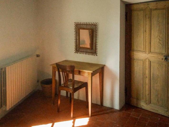 Location de vacances pour 4 personnes, avec terrasse et vue, animaux acceptés à Faucon - 2