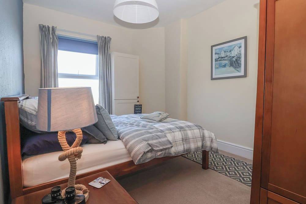 48 Waxholme Road, pet friendly, country holiday cottage in Withernsea in Withernsea, Östliches Yorkshire