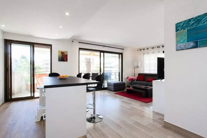 Gîte pour 5 personnes, avec balcon dans Port du Mourre-Rouge - 4