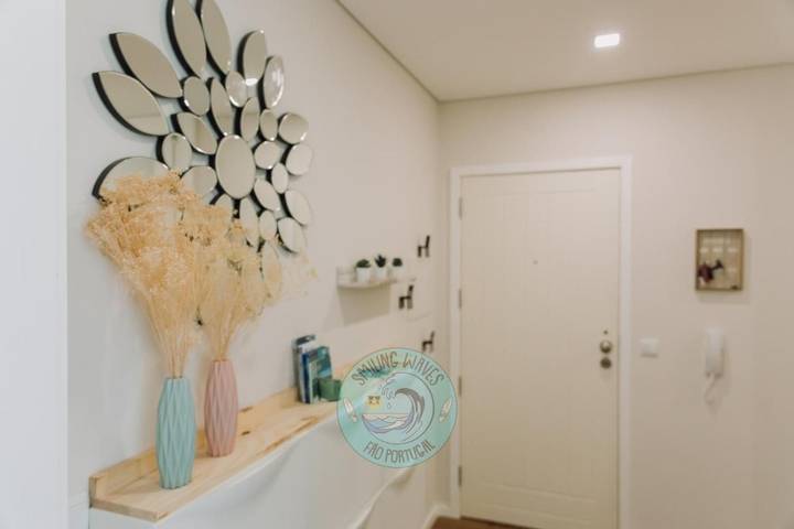 Entire apartment, Apartment 'Smilling Waves' with Shared Pool, Private Terrace and Wi-Fi in Fão, Parque Natural do Litoral Norte