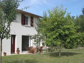 Chambre d’hôte pour 5 personnes, avec terrasse et jardin dans Haute-Marne