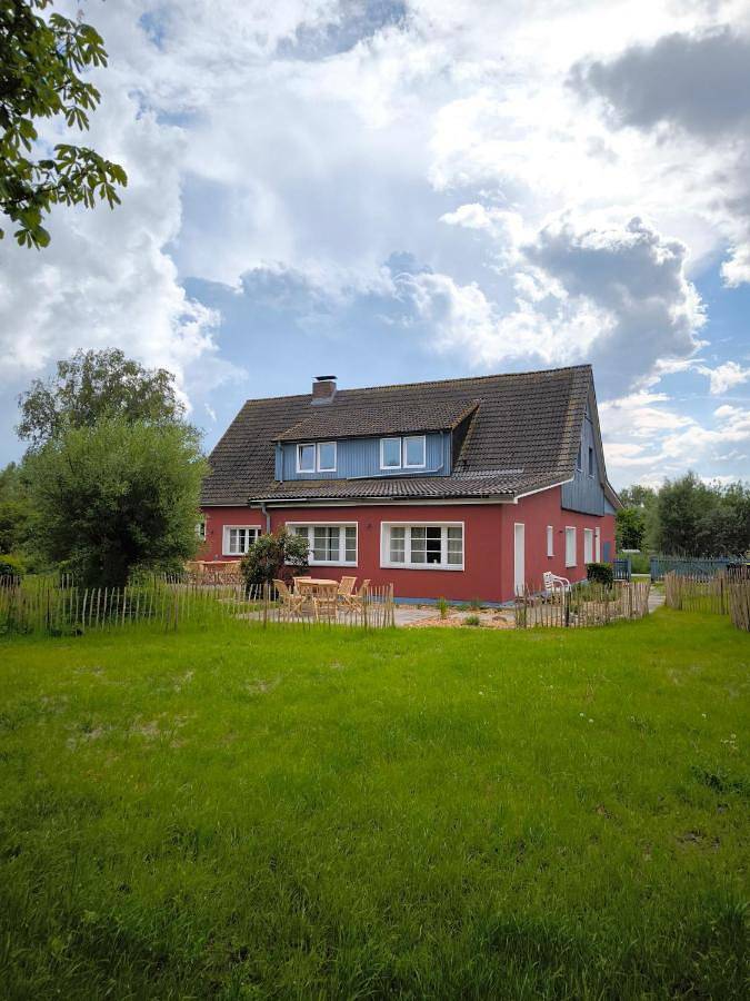 Appartement entier, Ferienhaus am Saaler Bodden in Neuendorf (Saal), Saal
