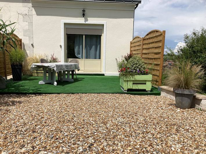 Gîte pour 3 personnes, avec terrasse à Mosnes - 3