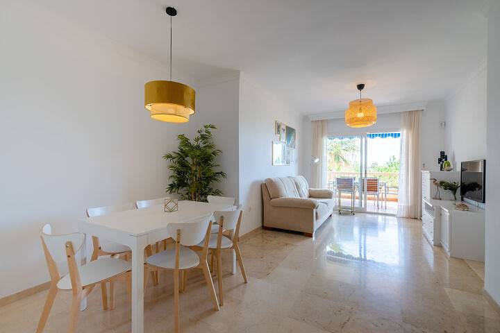 Entire apartment, Garden & Beach - Torremolinos in Playa Los Álamos, Torremolinos