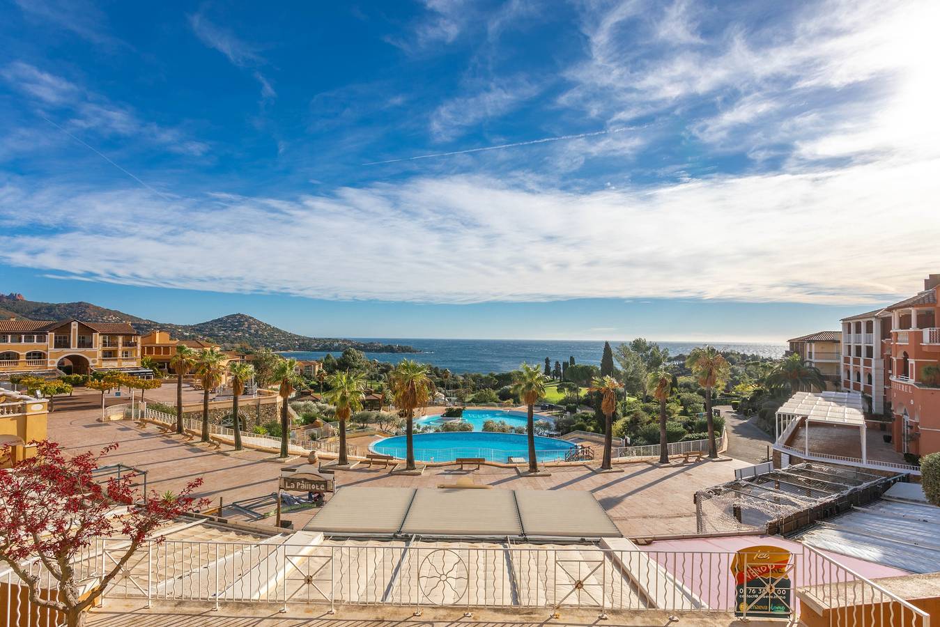 Appartement entier, Appartement 'Cap Esterel St Raphaël' avec Vue Mer, Piscine Commune et Terrasse Privée in Cap Estérel, Saint-Raphaël