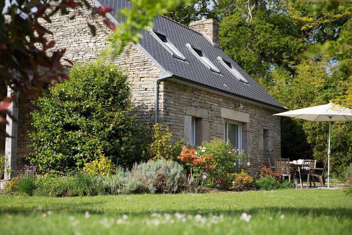 Les camelias in Melgven, Côte de Cornouaille