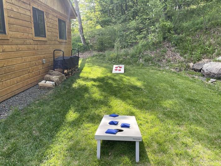 Cabane en bois pour 10 personnes, avec jardin ainsi que terrasse et jacuzzi à Hunter - 2