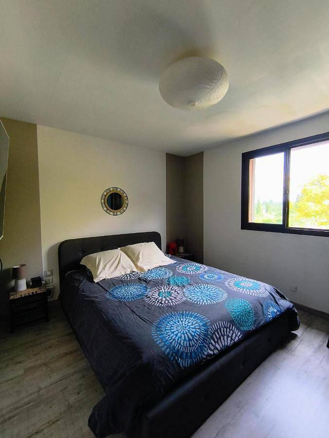 Location de vacances pour 7 personnes, avec Terrasse ainsi que Jardin et Piscine à Saint-Paul-le-Jeune - 2
