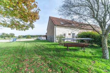 Location De Vacances pour 8 Personnes dans Saint-Yan, Région de Charolles, Photo 2