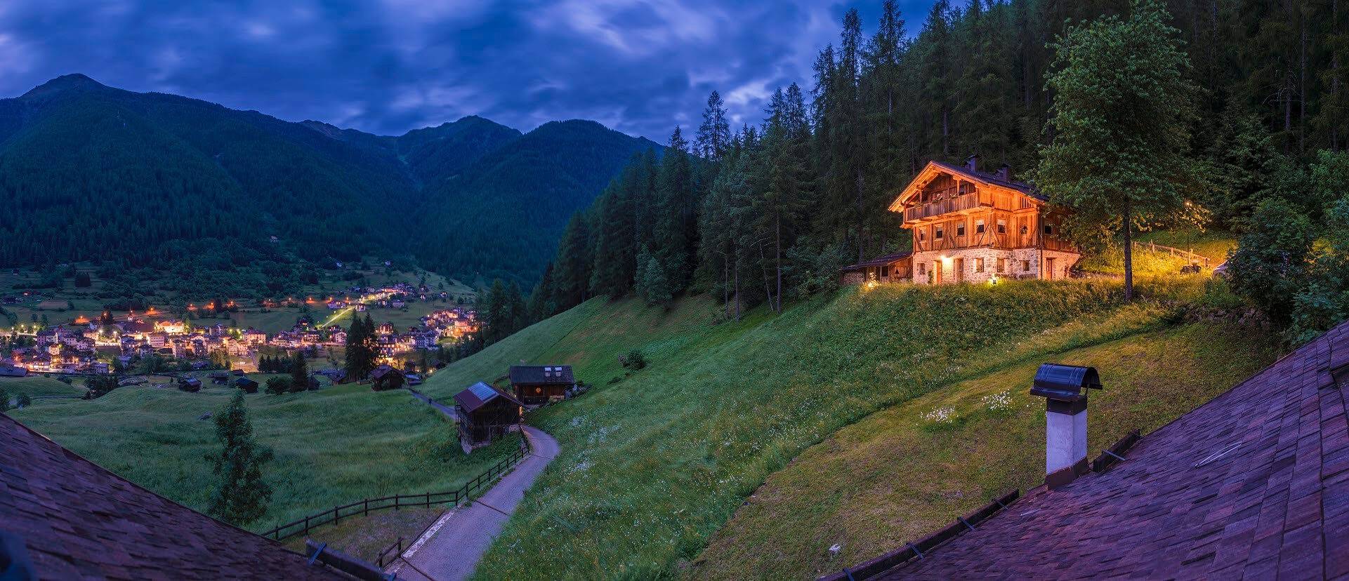 Entire apartment, Mas De La Bolp - Mountain Chalet in Trentino in San Bernardo (Rabbi), Rabbi