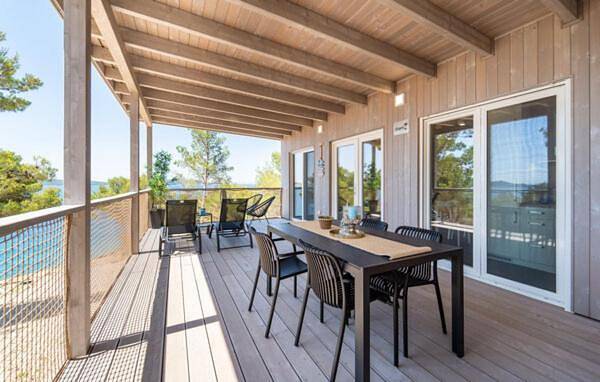 Camping für 4 Personen, mit Ausblick und Garten sowie Terrasse in Drage (Pakoštane) - 3