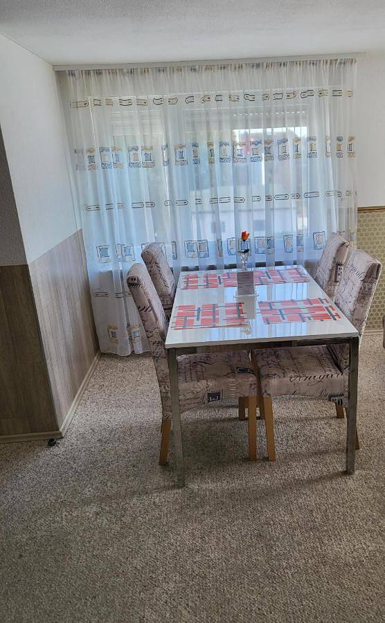 Ferienwohnung für 6 Personen, mit Terrasse in Bad Homburg - 4