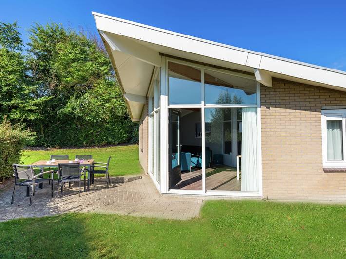 Vakantiehuis voor 4 personen, met Terras en Tuin in Domburg
