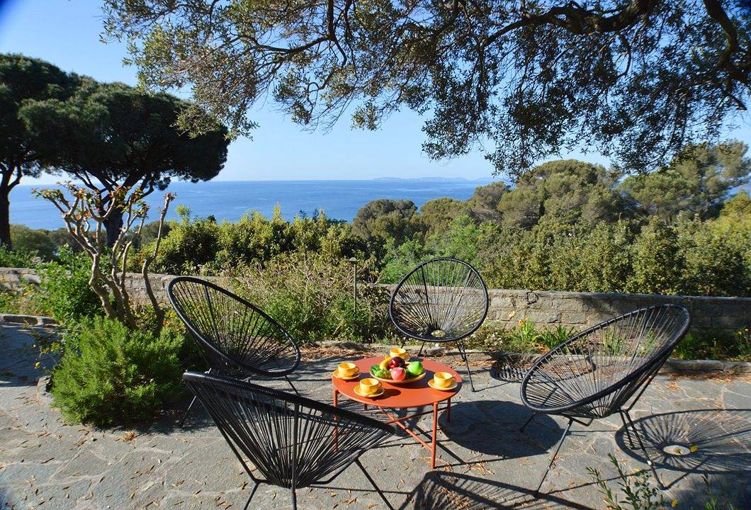 Appartement de vacances entier, Villa 3 chambres climatisée avec piscine et vue mer à Gigaro Wifi in Gigaro, La Croix-Valmer