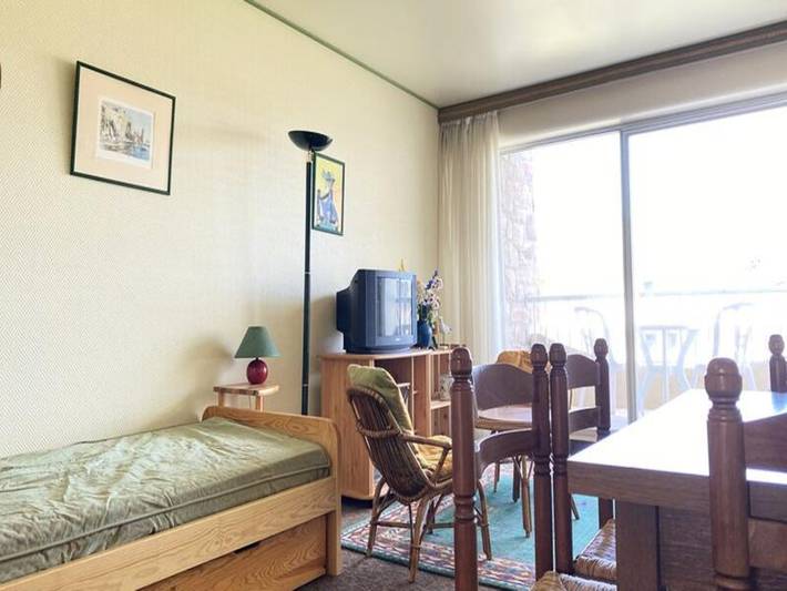 Gîte pour 3 personnes, adapté aux familles dans Plage Caroual - 4