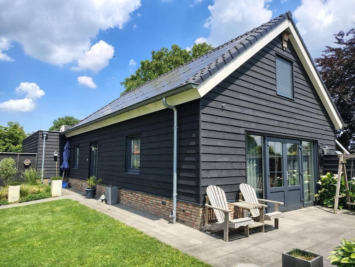 Location de vacances pour 4 personnes, avec terrasse ainsi que vue et jardin dans Zélande (Brabant du Nord)