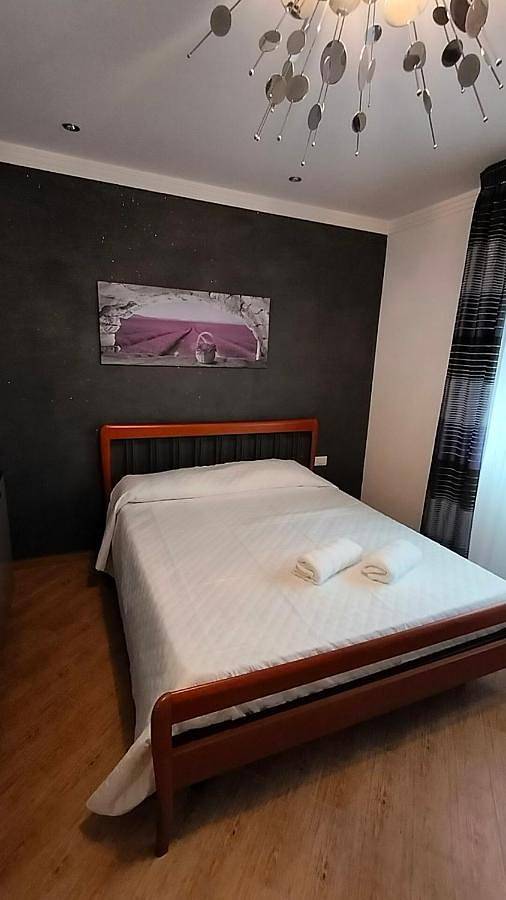 Gîte pour 4 personnes, avec balcon et jacuzzi à Erice - 4