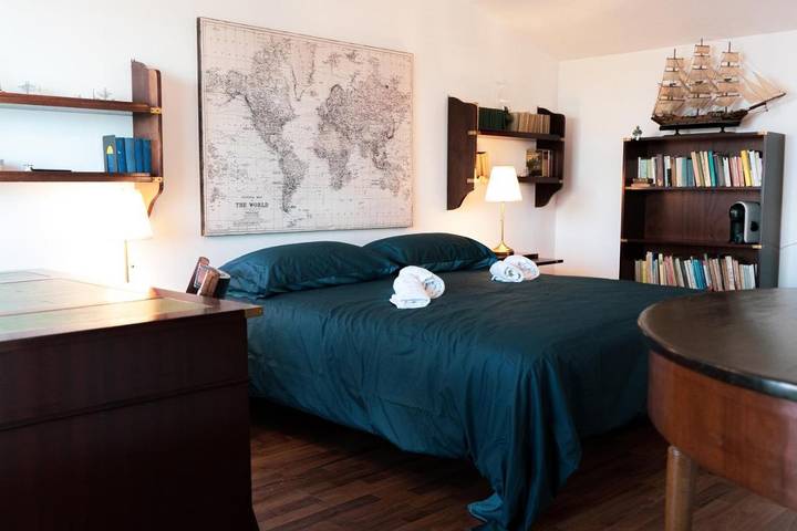 Albergo a gestione familiare per 5 persone, con piscina e giardino nonché panorama, adatto a famiglie con bambini - 1