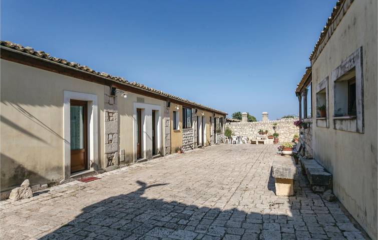 Bauernhof für 7 Personen, mit Terrasse und Pool sowie Garten auf Sizilien - 2