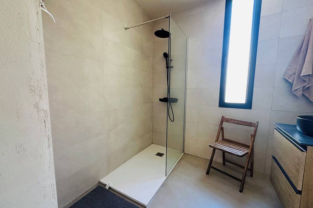 Appartement entier, Modern apartment in San Juan, Alicante ideal for a romantic getaway in El Barrio, Sant Joan d'Alacant
