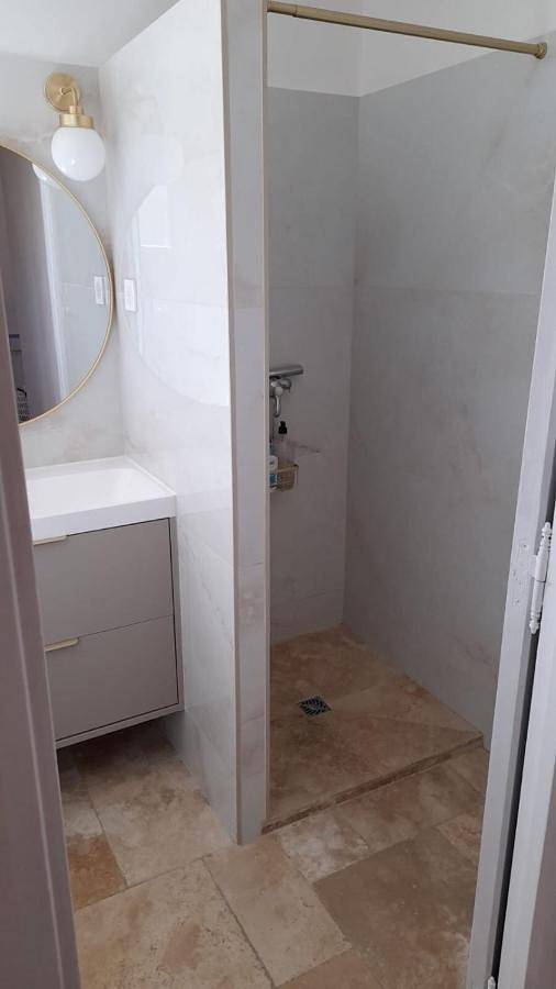 Location de vacances pour 6 personnes, avec piscine et terrasse à Berre-l'Étang - 4