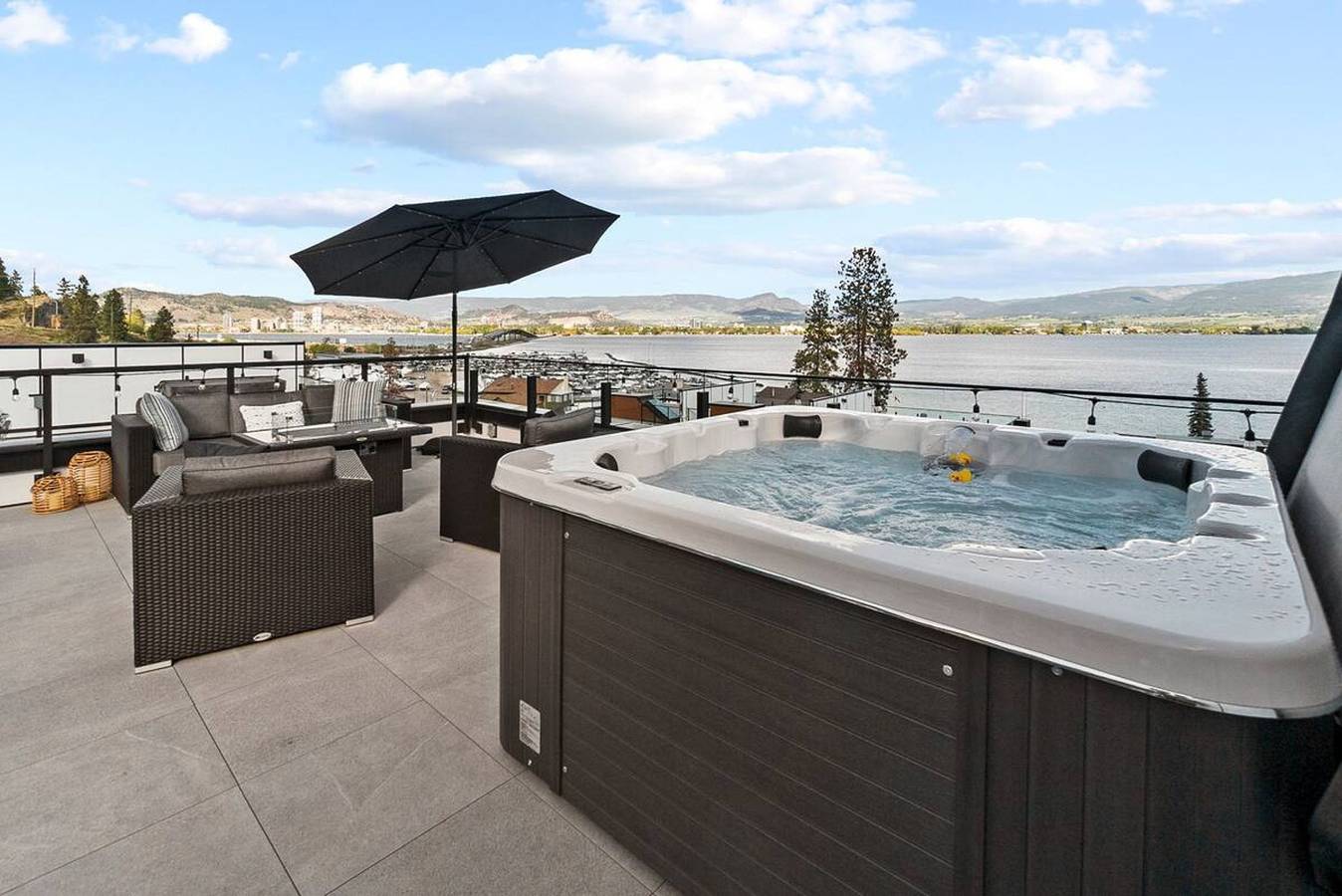 Apartamento entero, Tranquil Getaway w/ Scenic Views & Cozy Comfort in Crystal Mountain