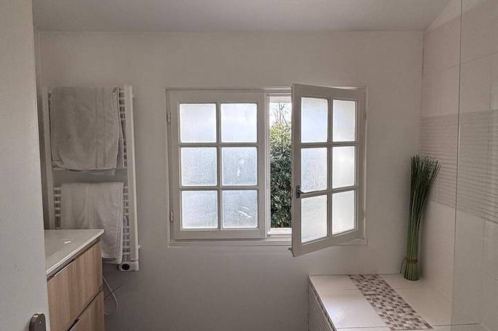 Location de vacances pour 4 personnes, avec jardin ainsi que jacuzzi et terrasse à Créon (Gironde) - 4