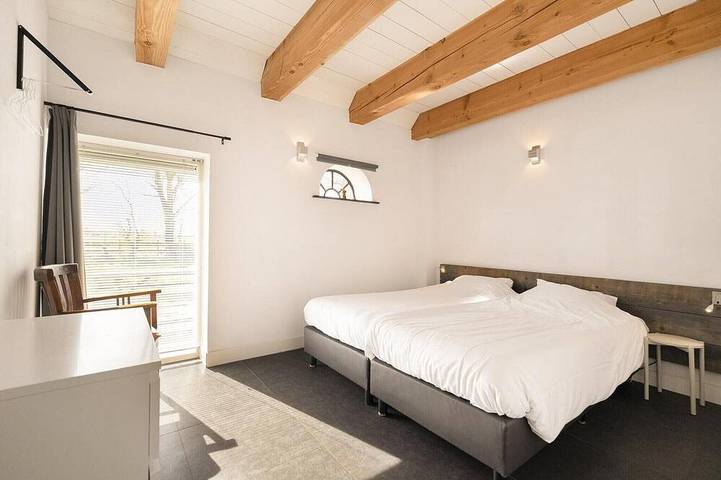 Ferienhaus für 22 Personen, mit Terrasse und Garten in Schagen - 2