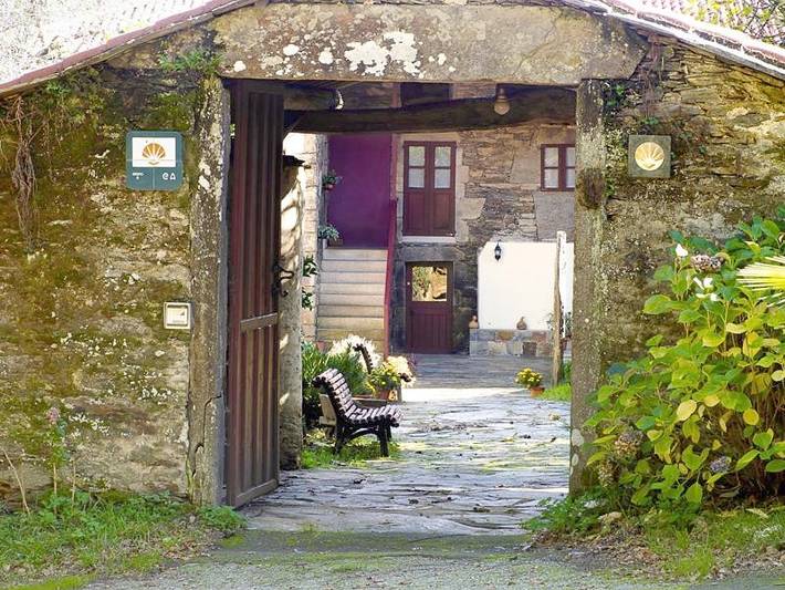 Casa rural para 2 personas, con Terraza además de Jardín y Vistas en Touro 