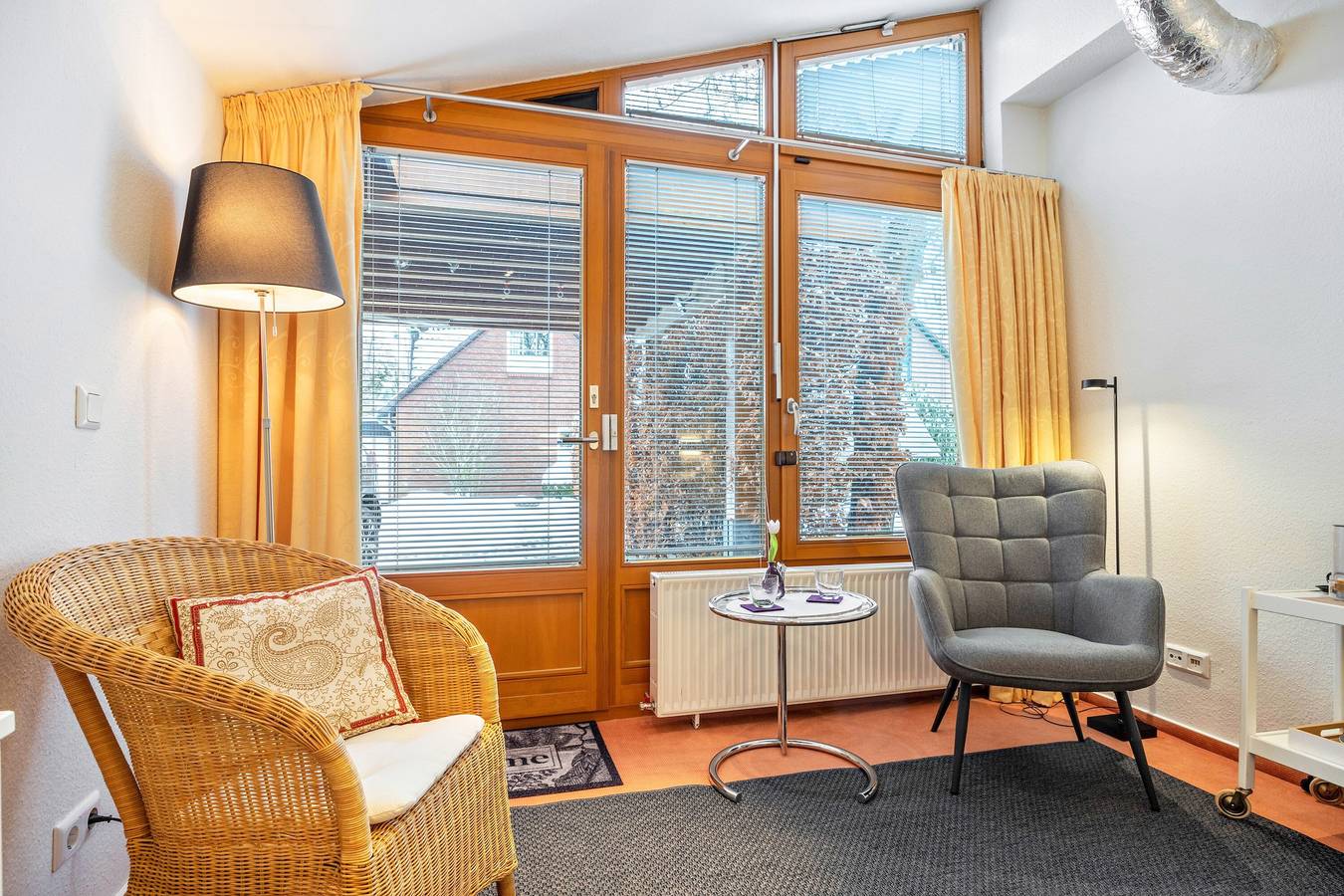 Bed and Breakfast 'Room4you' with Wi-Fi in Hemmingen, Hanover Region