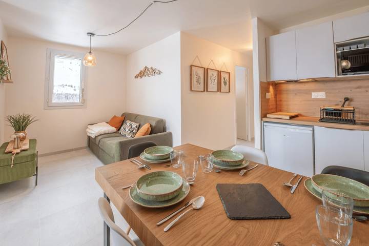 Apartamento entero, Bright apartment for 7 people in Les Deux Alpes in Mont-de-Lans, Les Deux Alpes